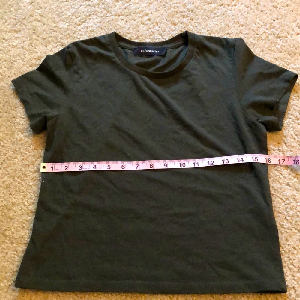 Reformation Dark Green Short Sleeve Crewneck Top womens S